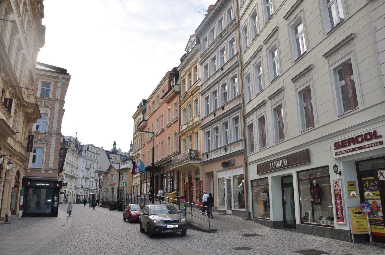 Apartman Lukas Karlsbad Eksteriør billede